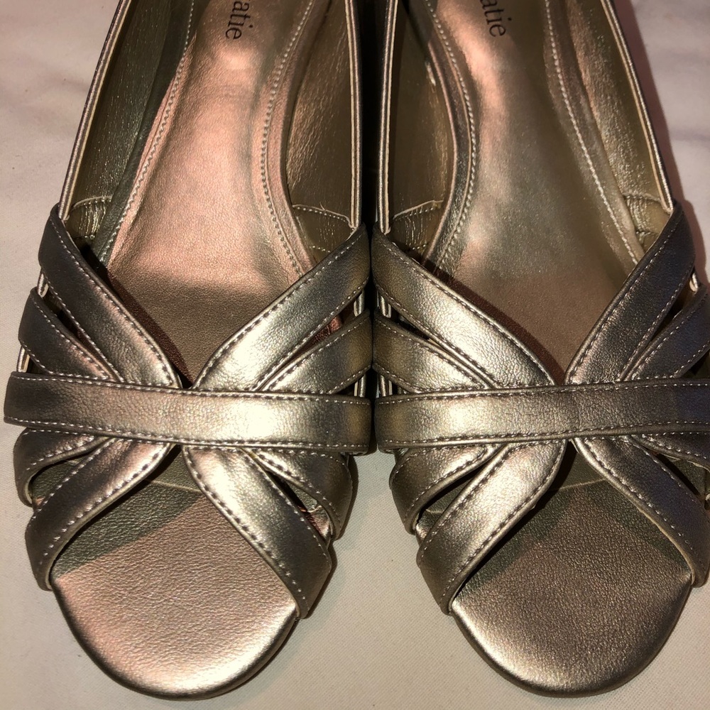 BNWOT Flats/Slip Ons